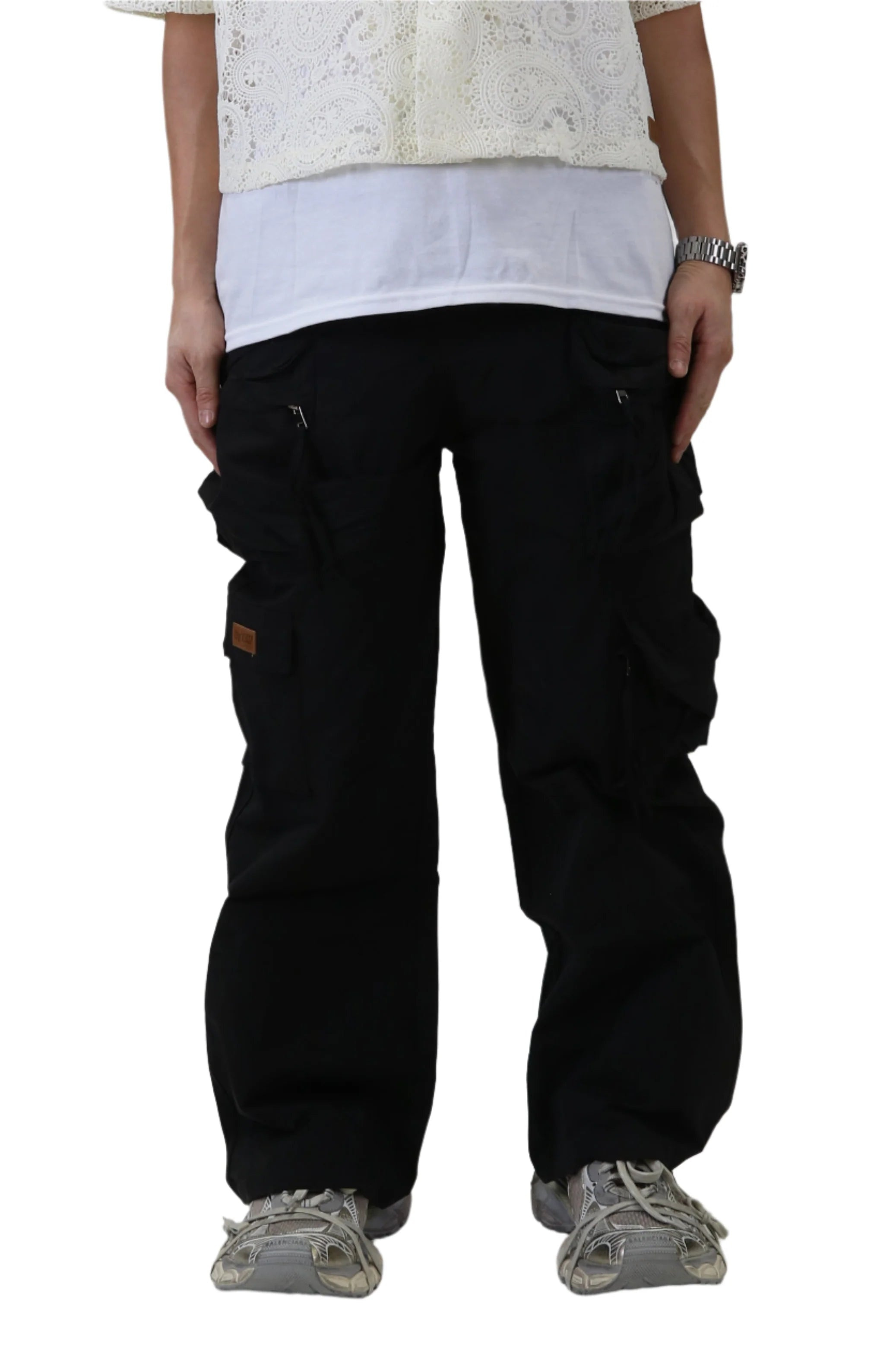 VUSE FINE TWILL NYLON BAGGY FIT CARGO PANTS