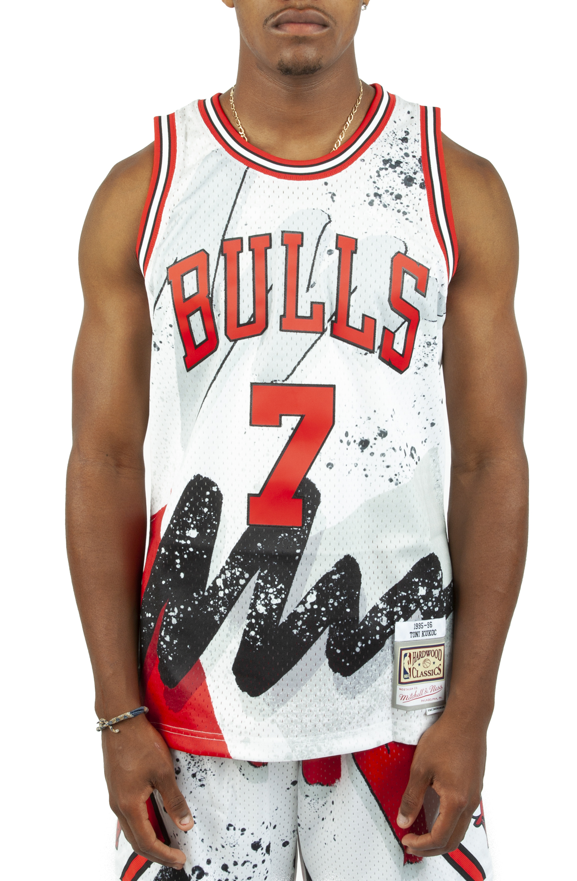 Mitchell & Ness Men NBA Chicago Bulls Swingman Jersey Toni Kukoč Black  '95-96 SJY18082CBU95TK – HotelomegaShops