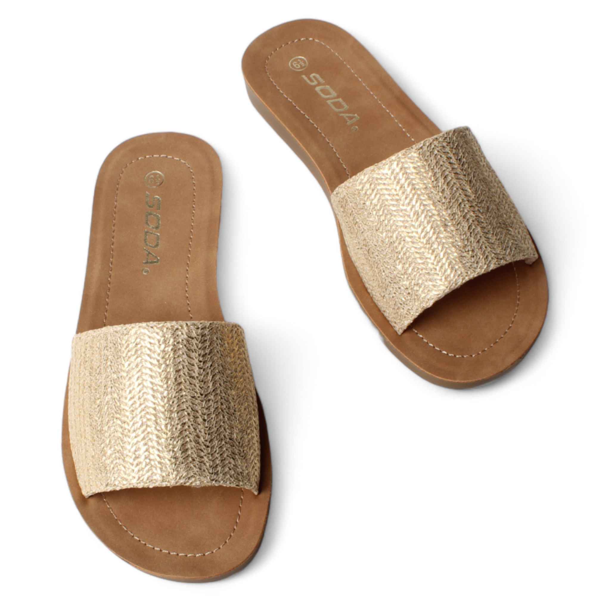 Efron Flat Sandal