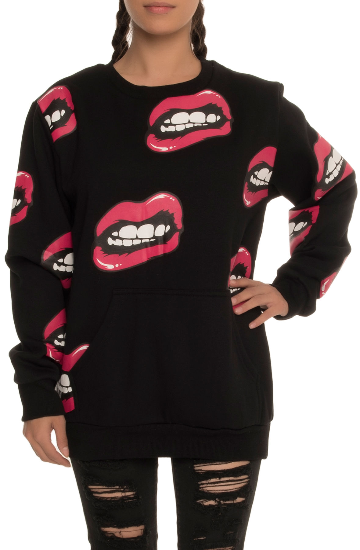 loose crew neck sweatshirt