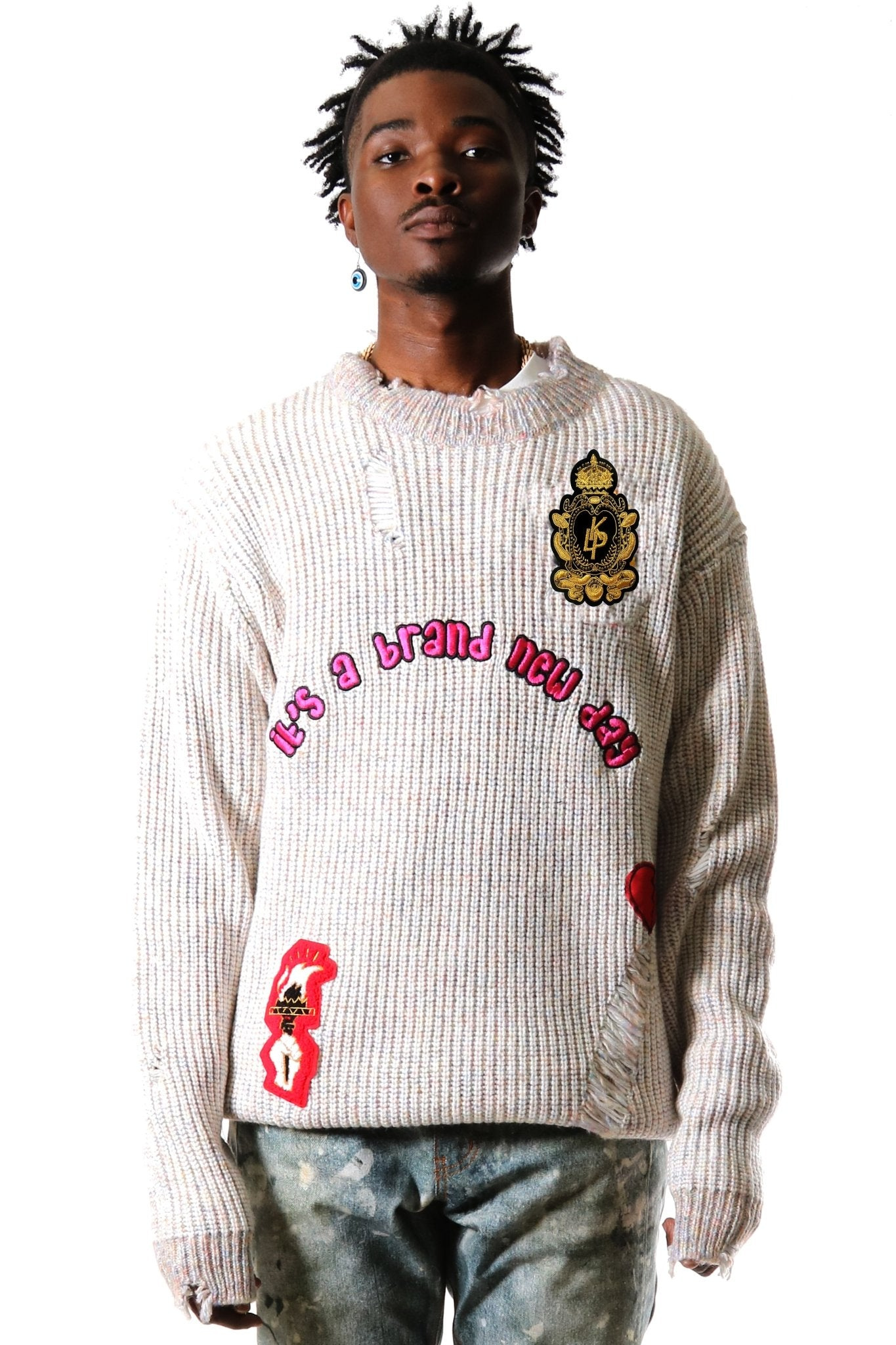 KELVE Heavy Gauge Ripped Knit Sweater with patches