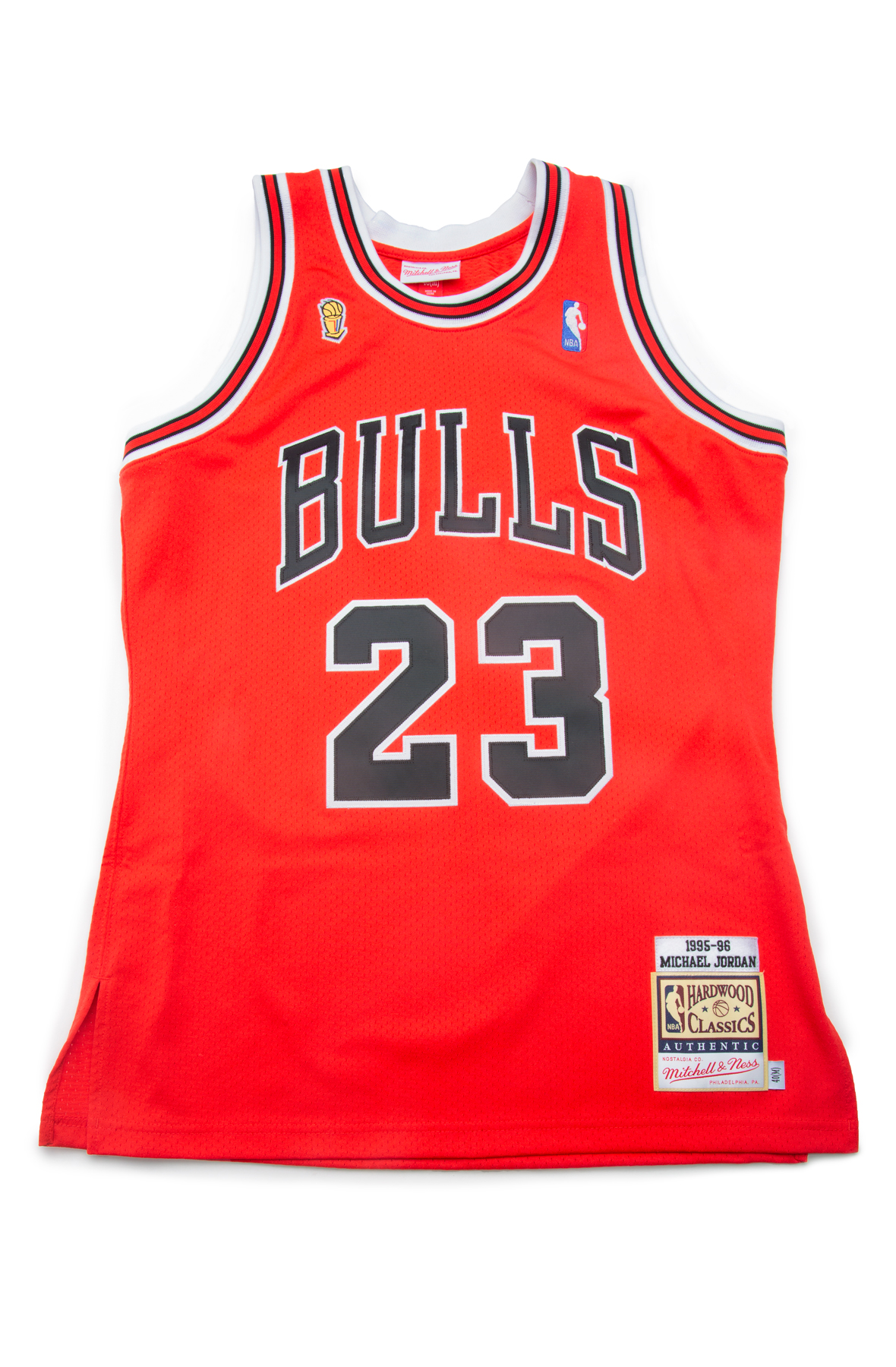 Chicago Bulls Authentic Mitchell & Ness Michael Jordan 1995-96 Jersey