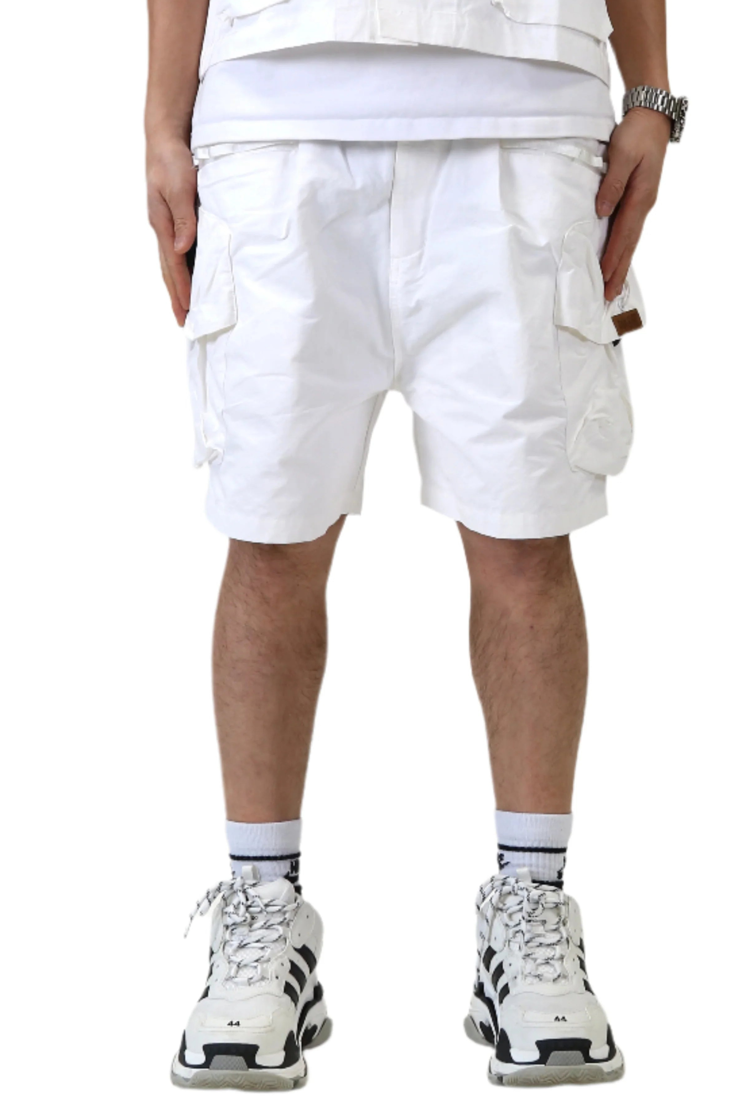 REVOL Fine Twill Wide bottom opening short pants.