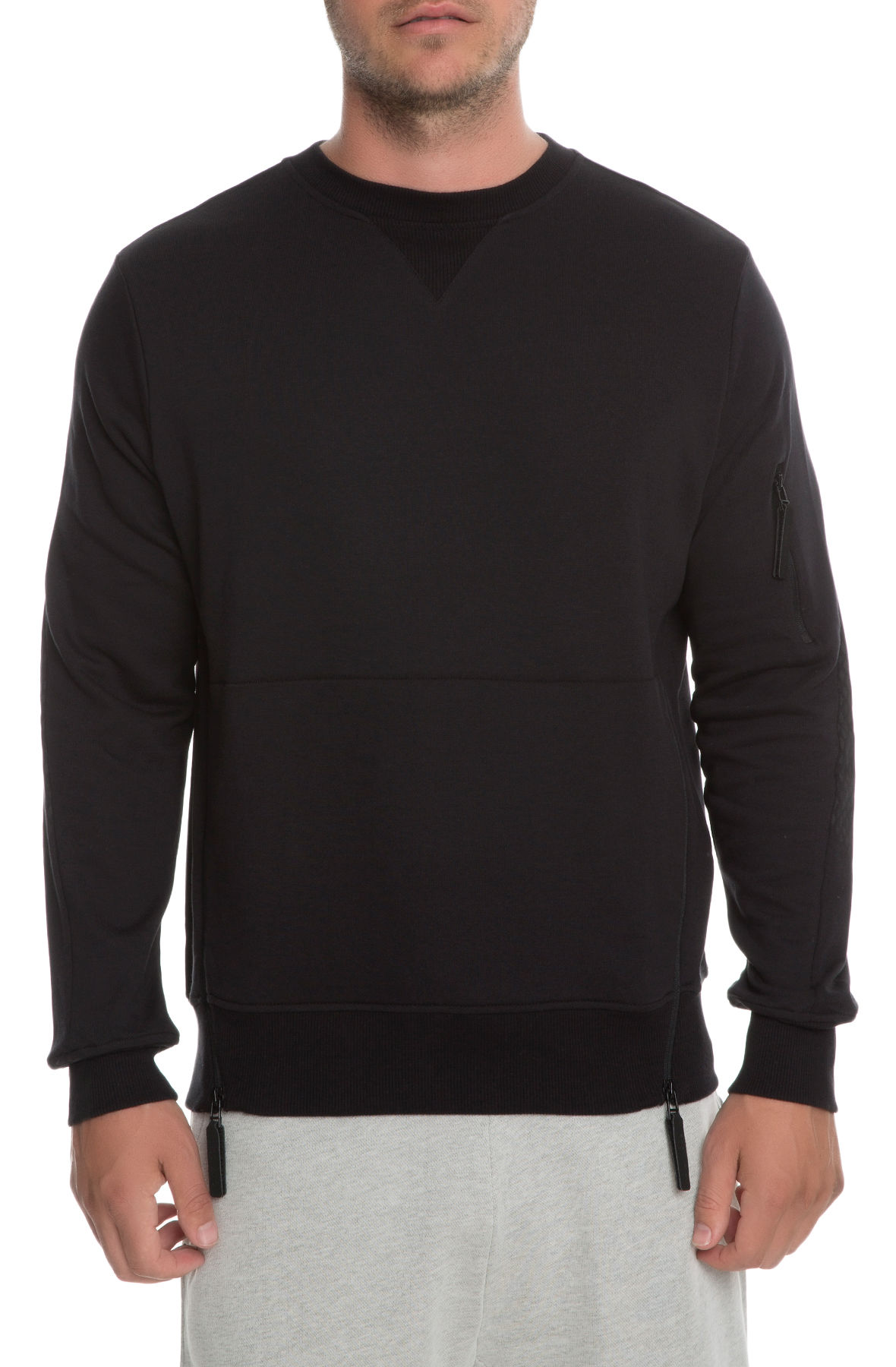 The Jet Set Crewneck in Black