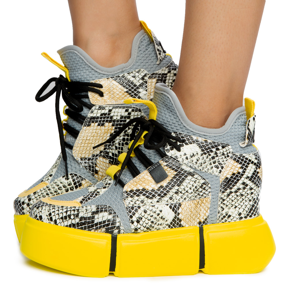 ANTHONY WANG Cranberry-01 Snake Platform Sneakers CRANBERRY-01-YEL