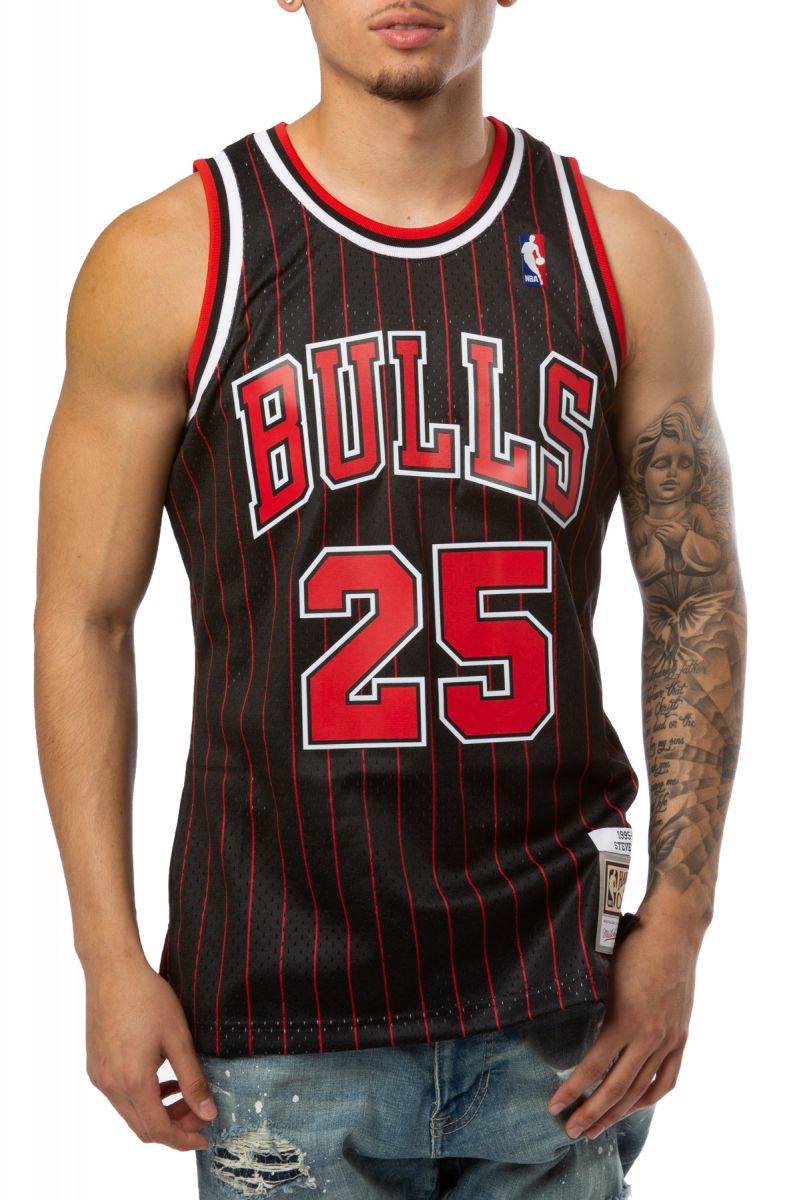  Mitchell & Ness NBA Swingman Jersey Bulls 95-96 Steve Kerr Black  XL : Sports & Outdoors