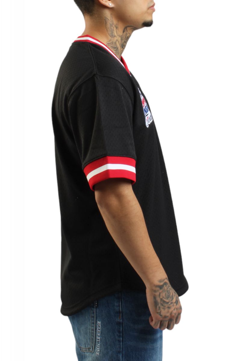 MITCHELL & NESS Chicago Bulls V-Neck Jersey TMVN6625-CBUYYPPPBLCK