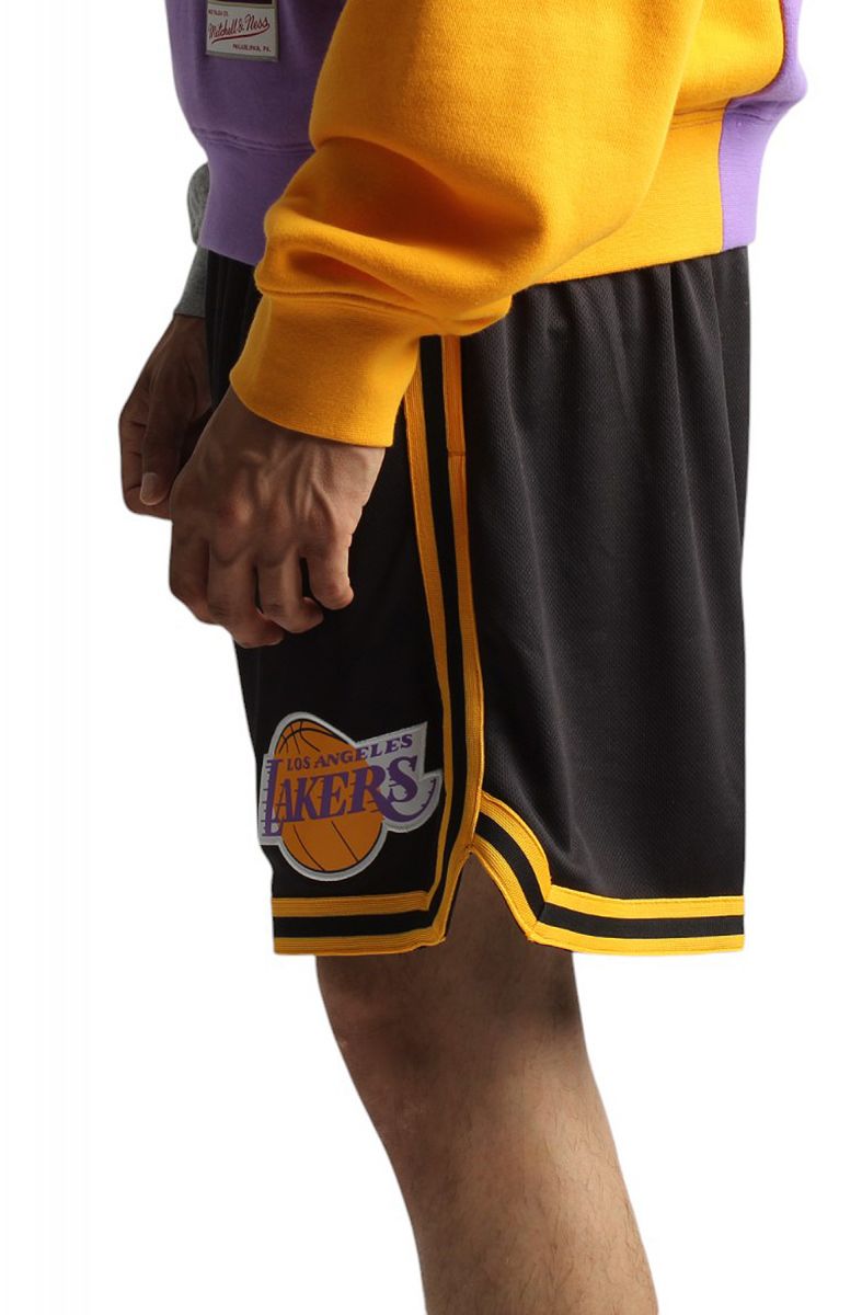 Mitchell &amp; Ness - 新品 mitchell&amp;ness la lakers ショーツ M nba Amazon.com: Mitchell & Ness NBA Big FACE Fashion Shorts 5.0