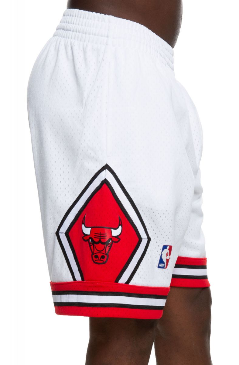 CHICAGO BULLS SWINGMAN SHORTS SMSHCP18151-CBUWHIT97