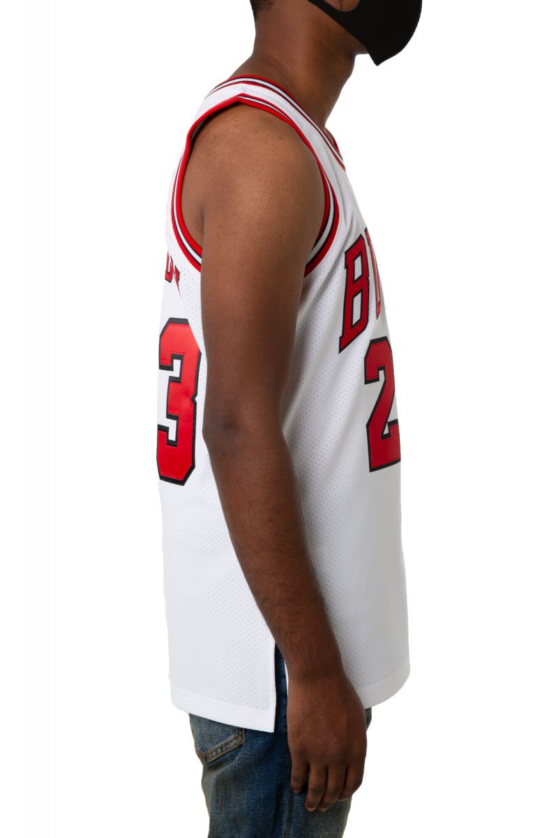 michael jordan 1997 98 jersey