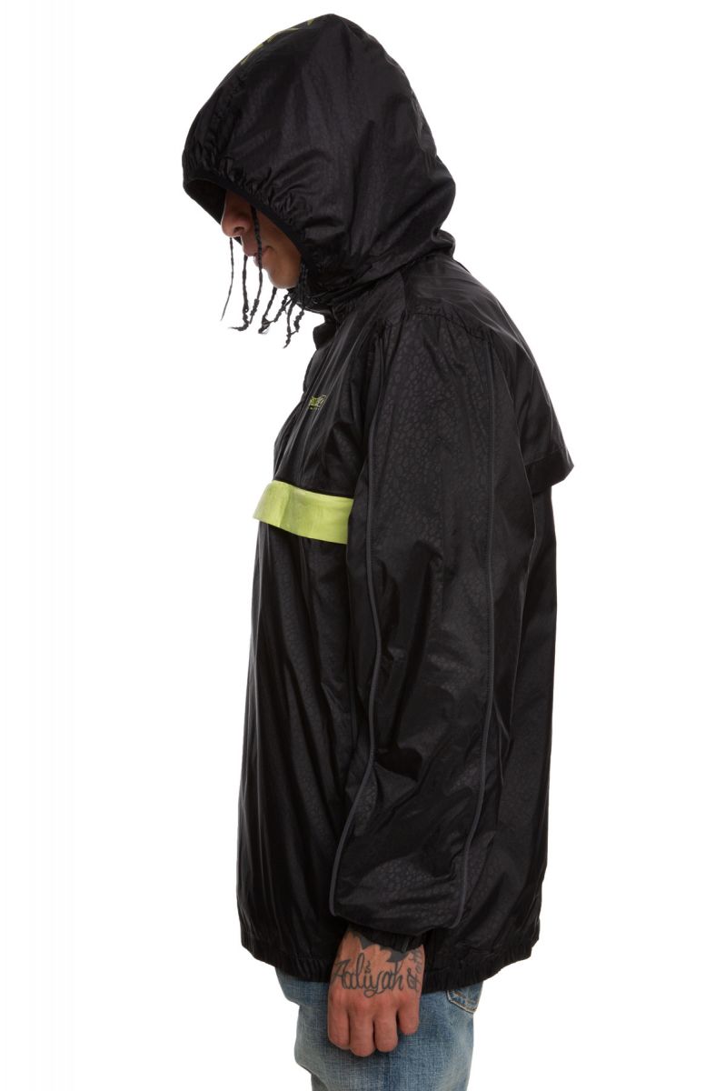 Cell Anorak In Black