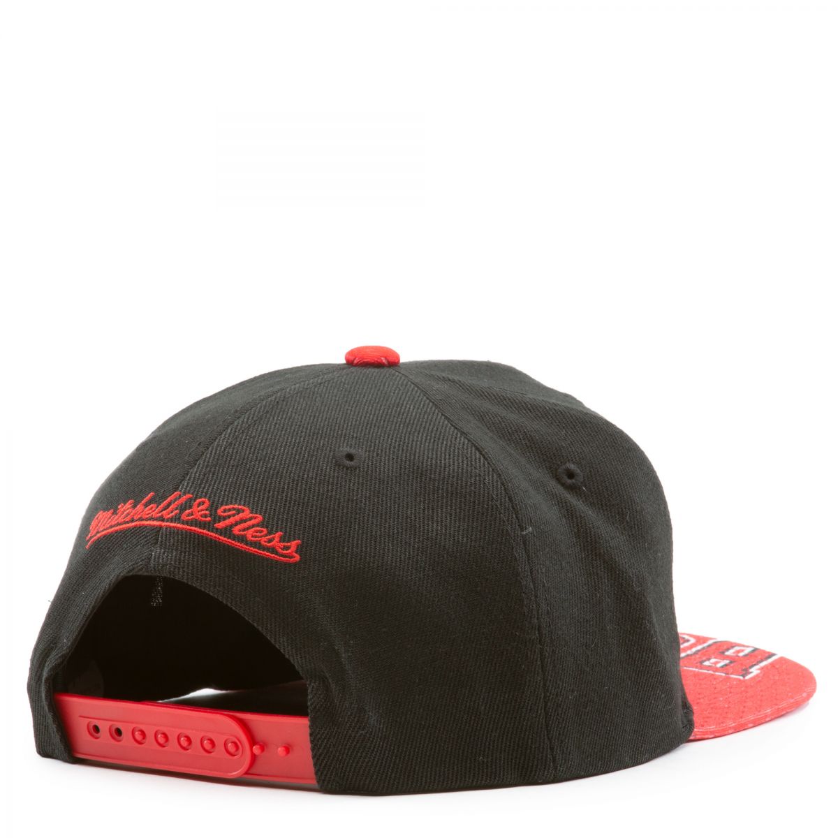 MITCHELL & NESS Chicago Bulls Snapshot Snapback Hat 6HSSMM19456-CBUBKRD ...