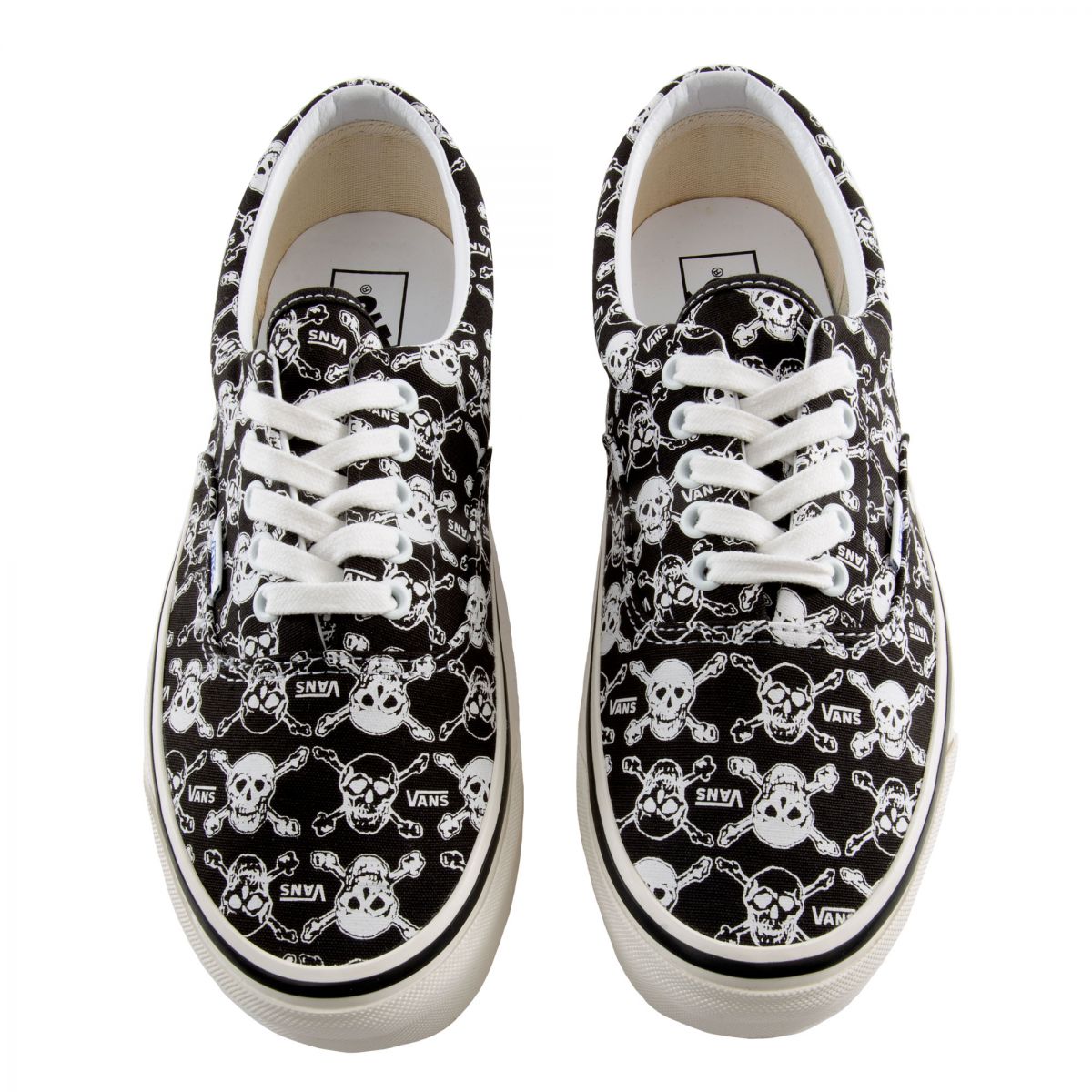 vans era 95 dx skulls