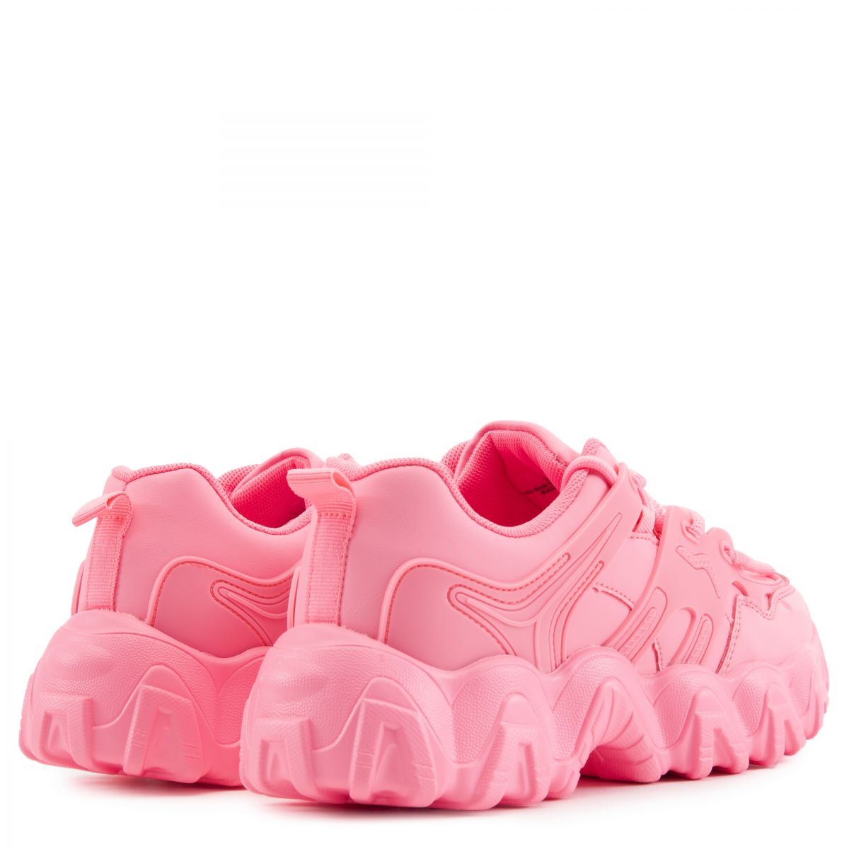 beez slip on sneakers