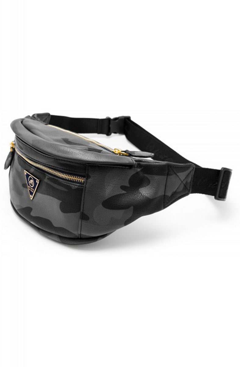 camo fanny pack