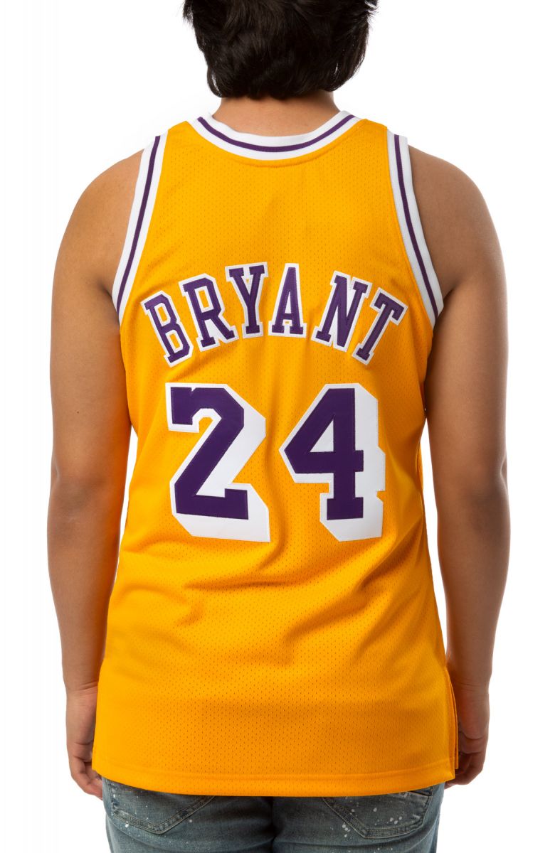 Kobe Bryant Los Angeles Lakers Mitchell & Ness 2007 Hardwood Classics  Authentic Jersey - Gold