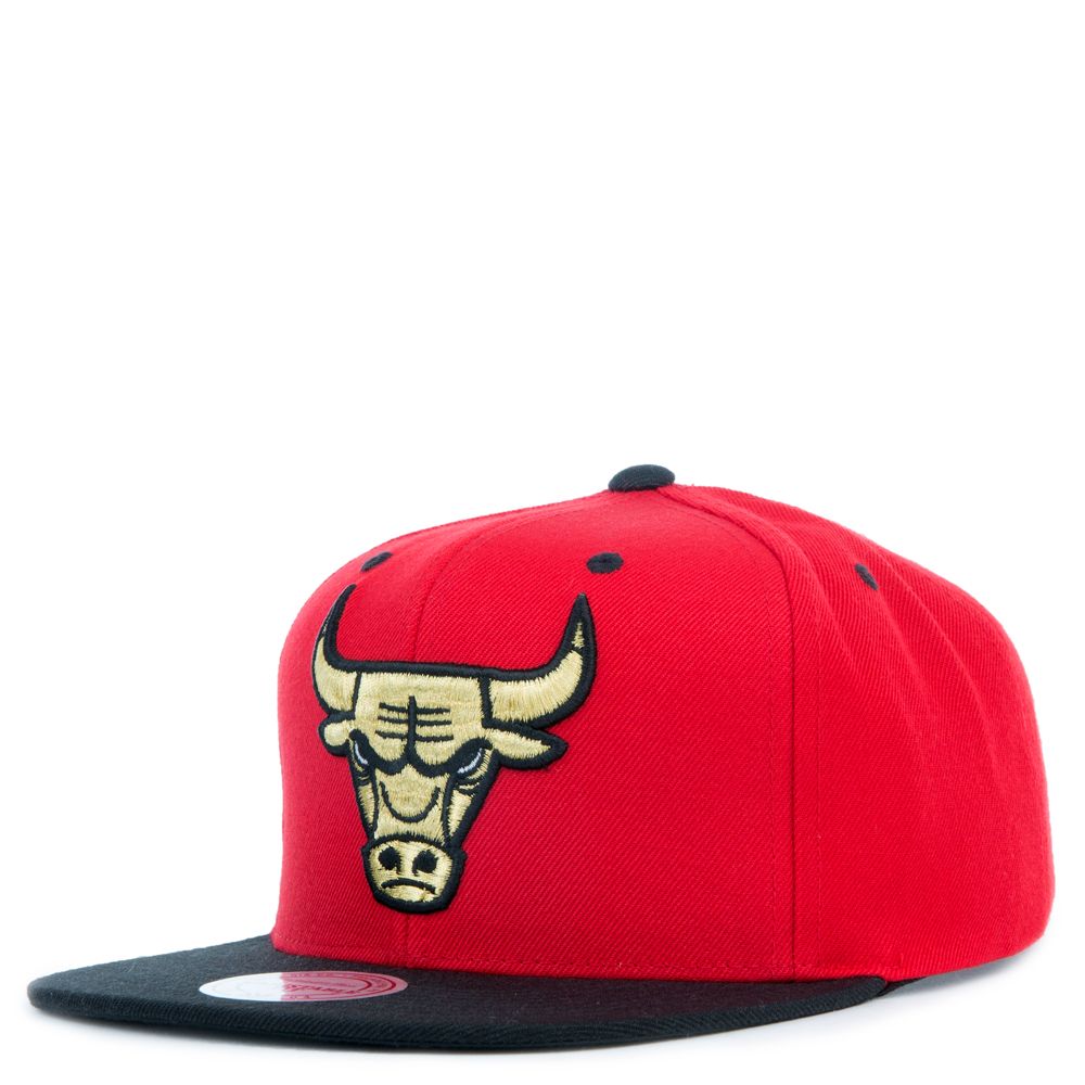 Mitchell & Ness Chicago Bulls Black & Gold Dna Snapback Cap for Men