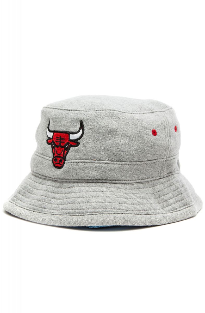 mitchell and ness bulls bucket hat
