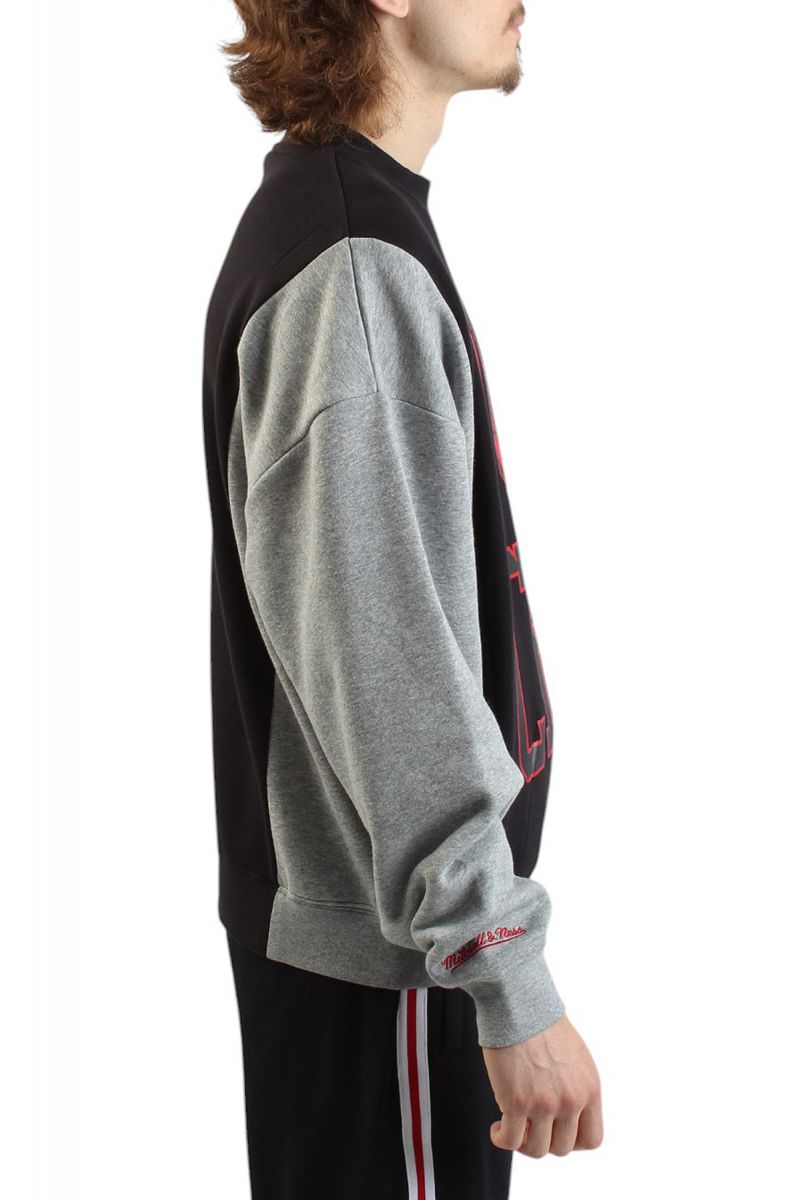 MITCHELL & NESS NBA Chicago Bulls Split 3 Crewneck Sweater FC10106