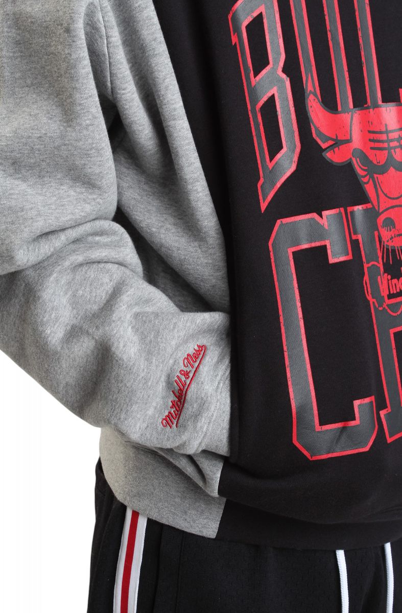MITCHELL & NESS NBA Chicago Bulls Split 3 Crewneck Sweater FC10106