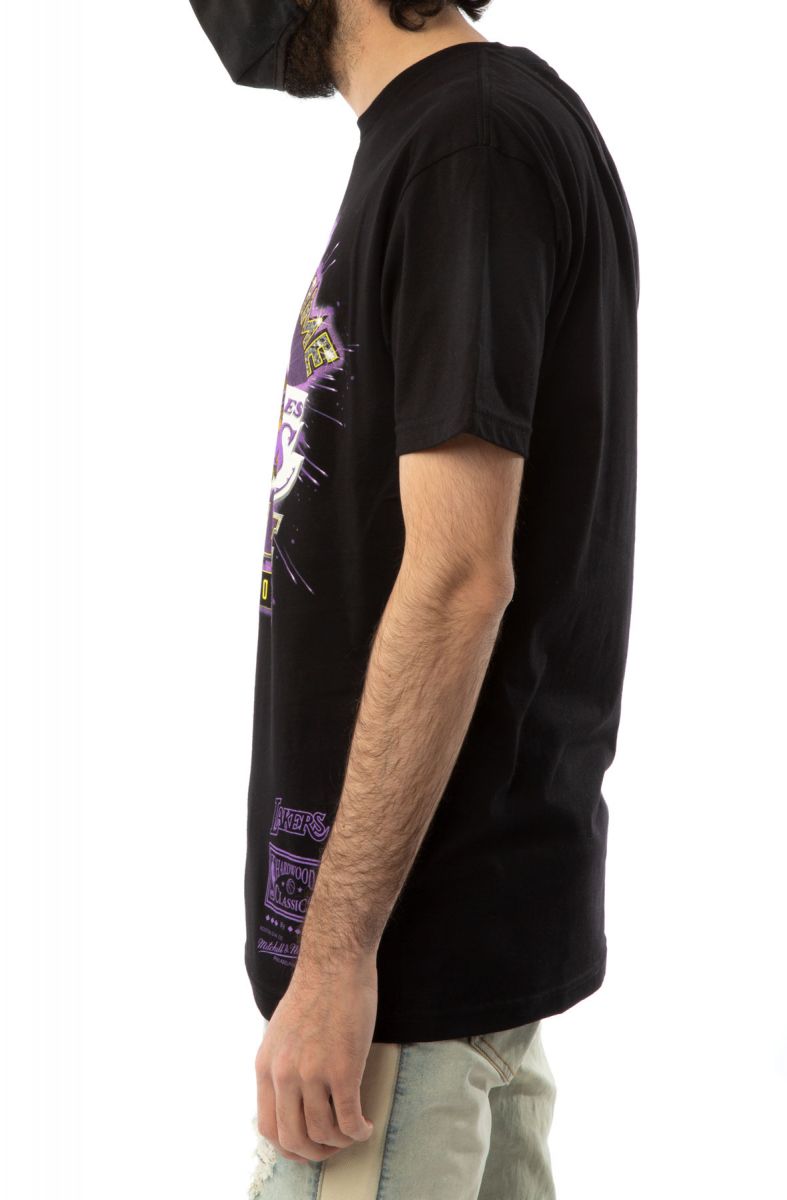 Mitchell & Ness x NBA Lakers Showtime 17x Black T-Shirt