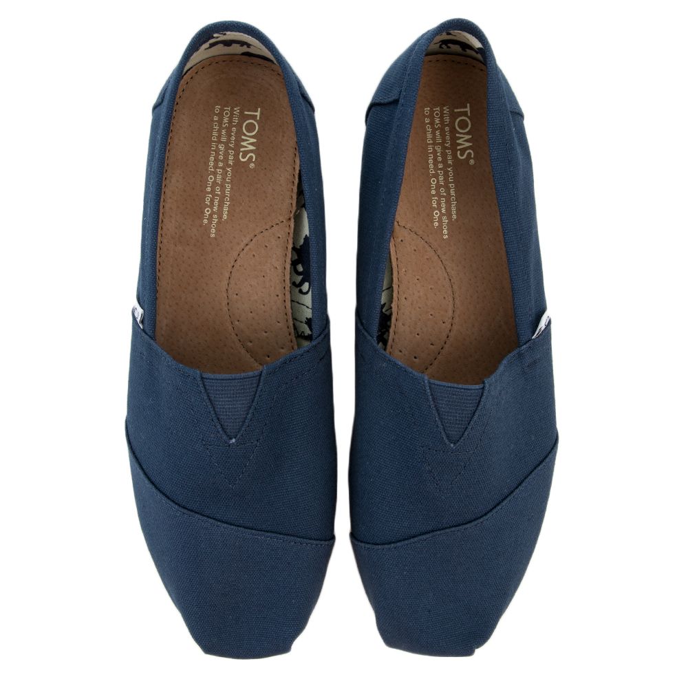 toms classic navy
