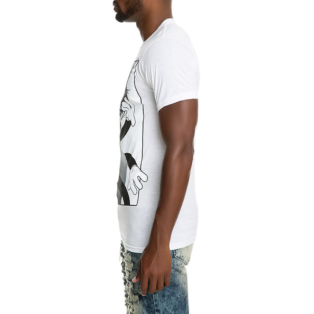 lipstick tee