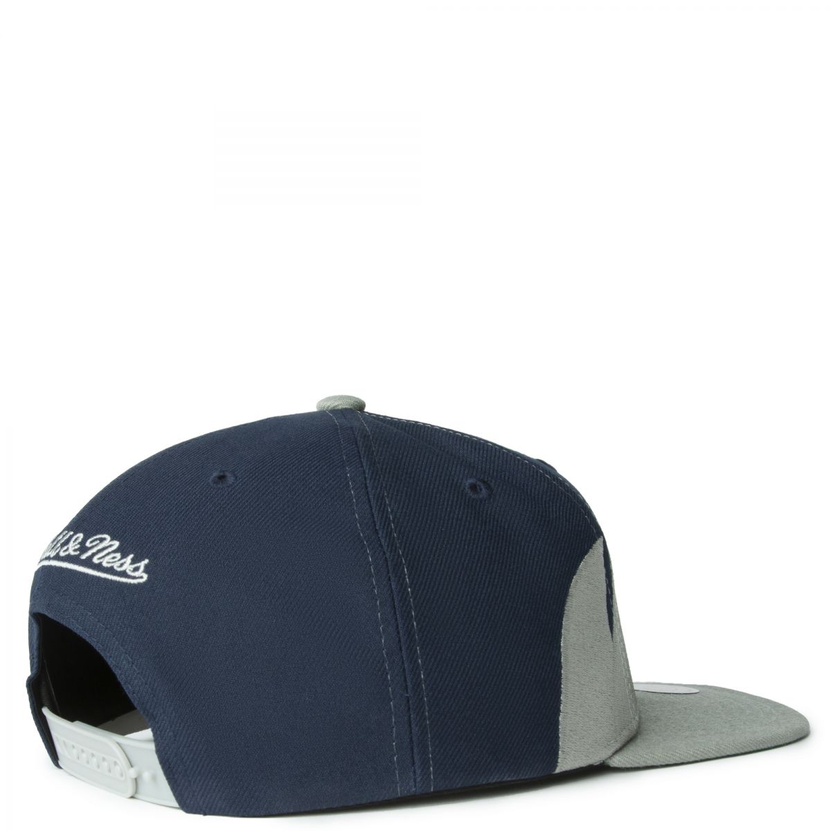 Dallas Cowboys Sharktooth White/Navy Snapback - Mitchell & Ness