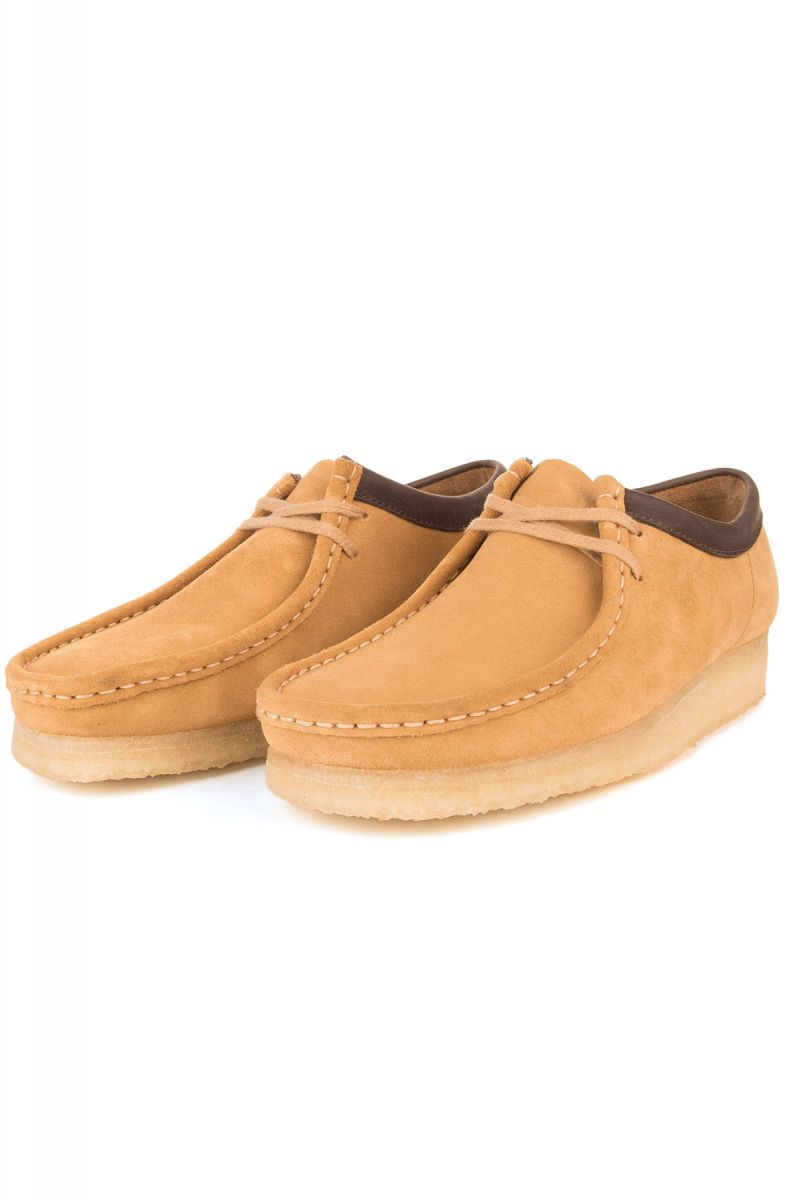 CLARKS The Clarks Wallabee Low Boots in Camel Suede 26118579-CAM ...