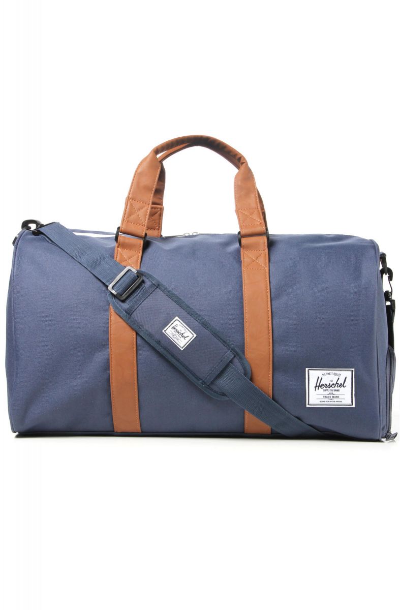 HERSCHEL SUPPLY Bag Novel Duffle Bag in Navy & Tan