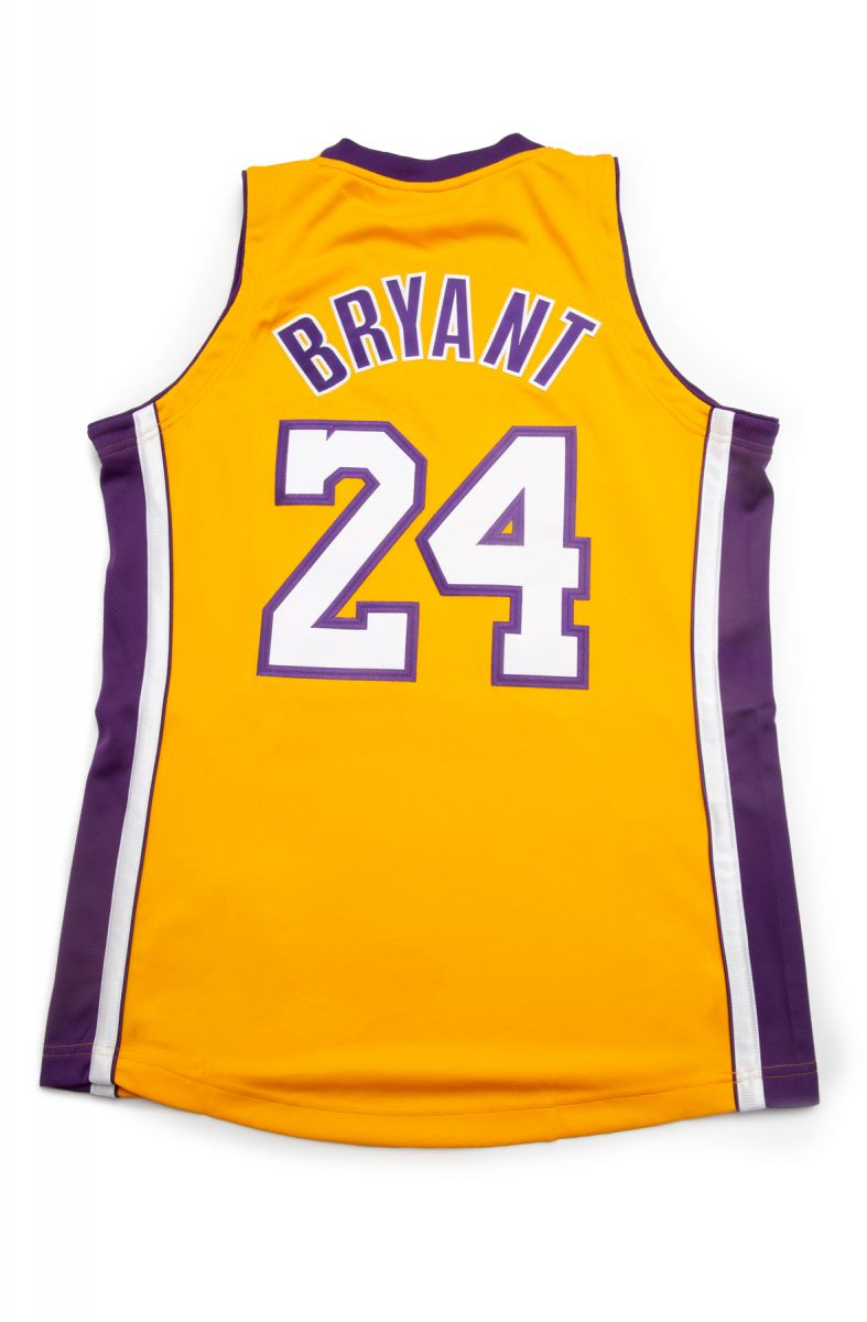 kobe basketball jersey