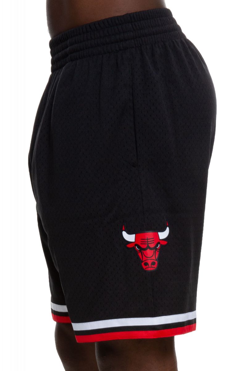 nike bulls swingman shorts