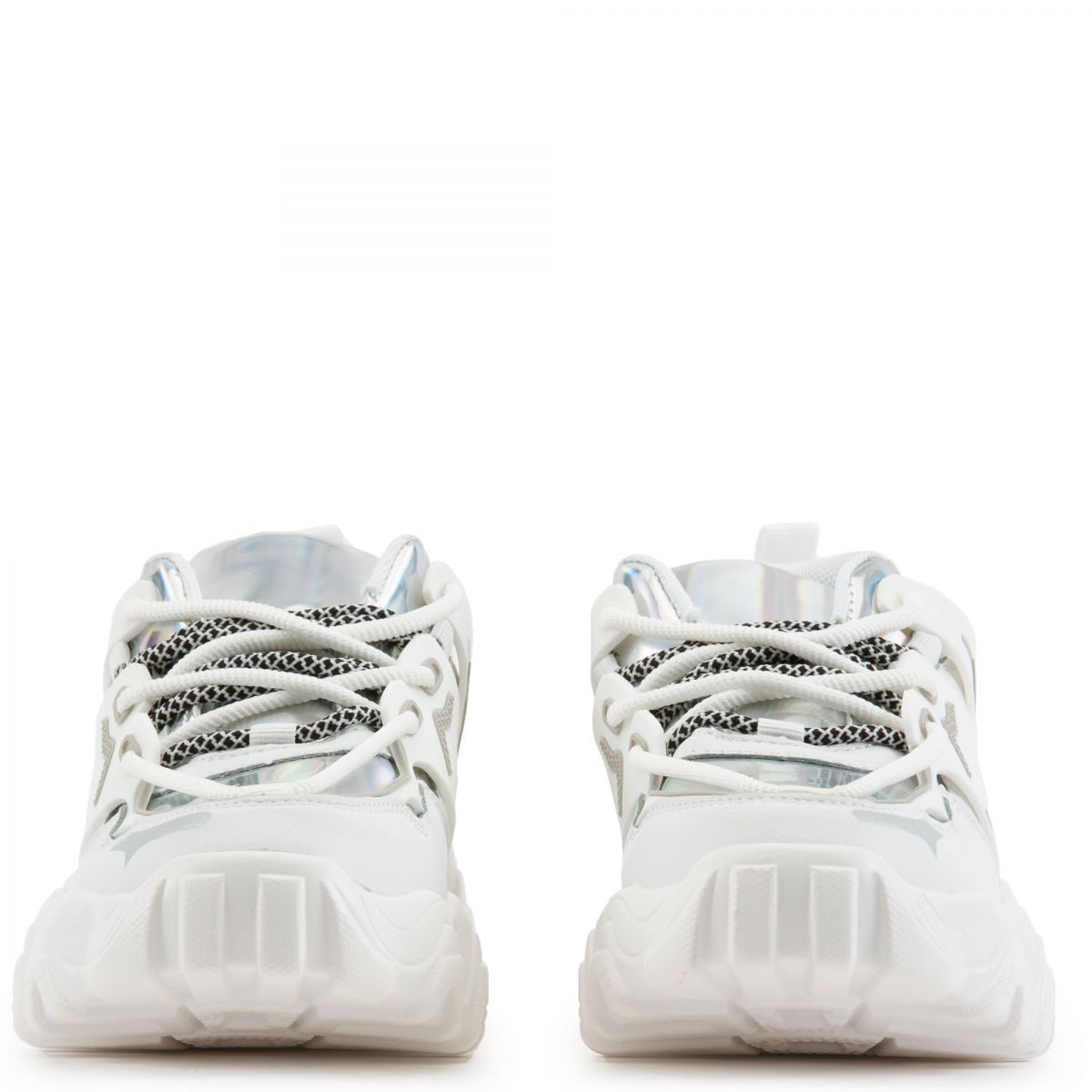 beez slip on sneakers