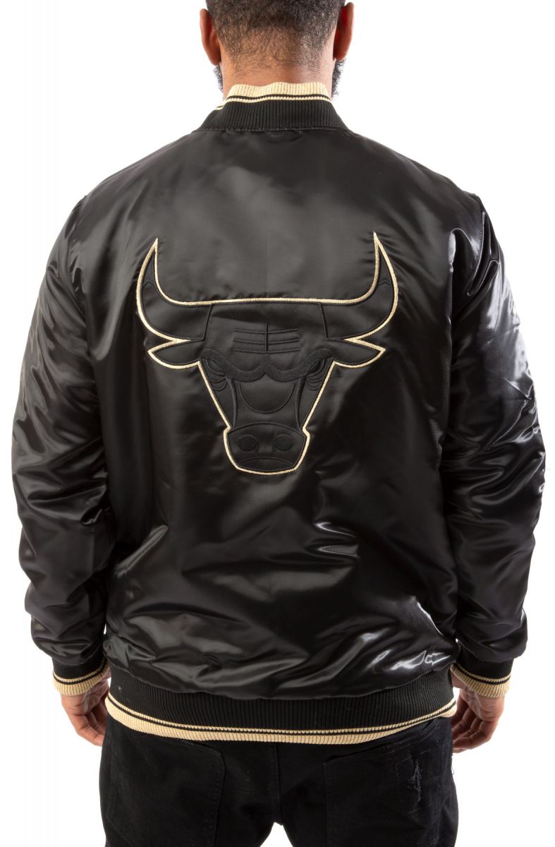 Starter Varsity Chicago Bulls White Jacket - Jackets Juncton