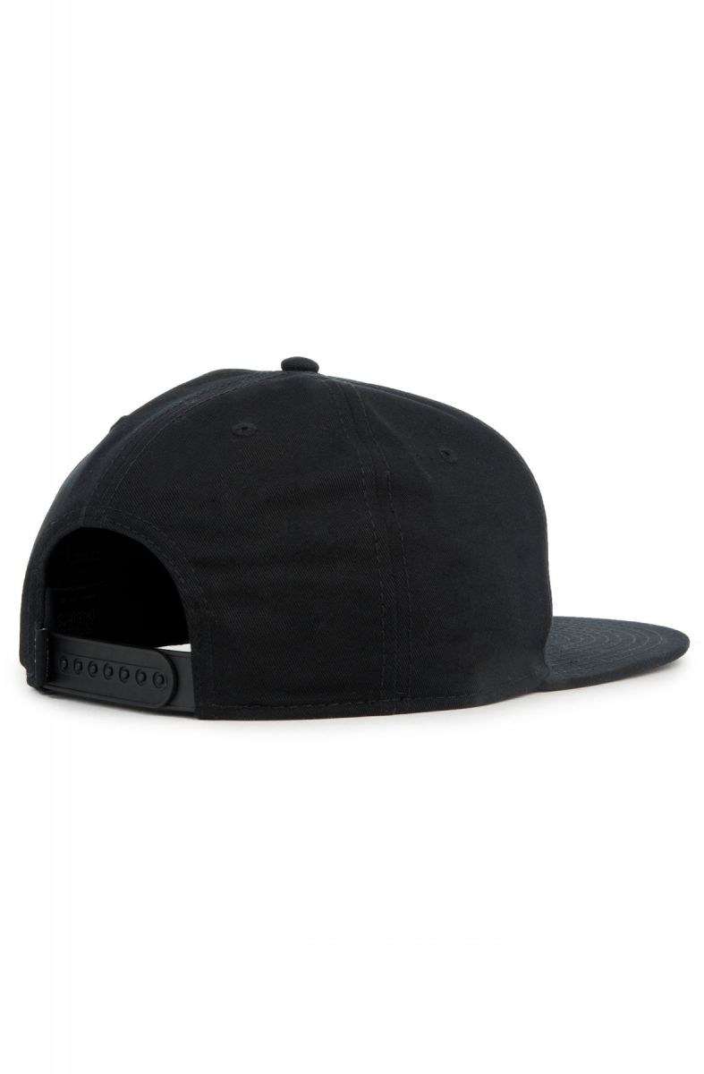 STREET DREAMS Bar Logo Snapback in Black TF1128BLK - Karmaloop