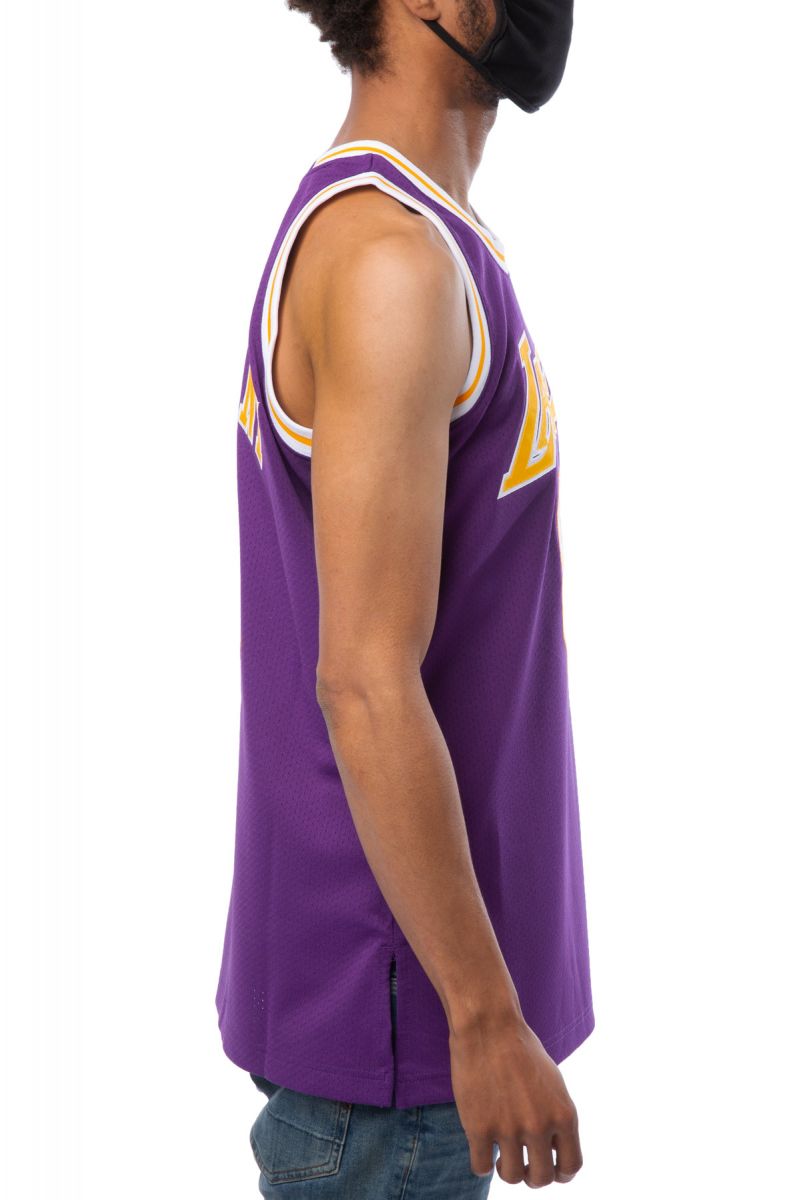 MITCHELL & NESS Los Angeles Lakers Kobe Bryant 1996-97 Authentic Home Jersey  AJY4GS18091-LALLTGD96KBR - Karmaloop