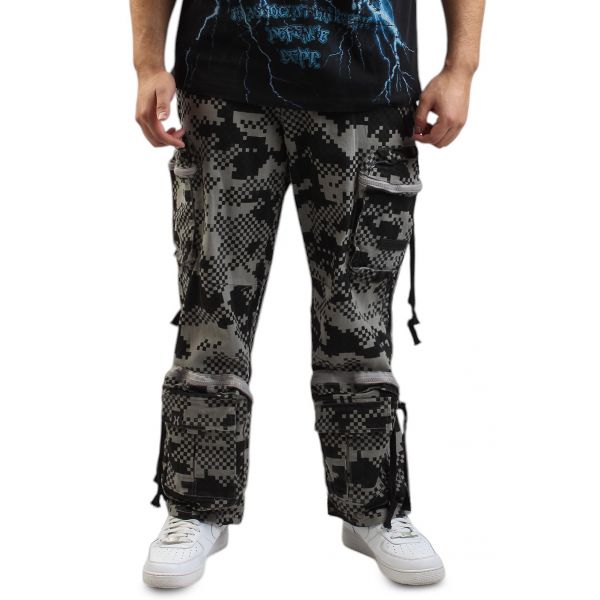 ADIDAS ESS WOVEN CARGO JD2453 - Karmaloop