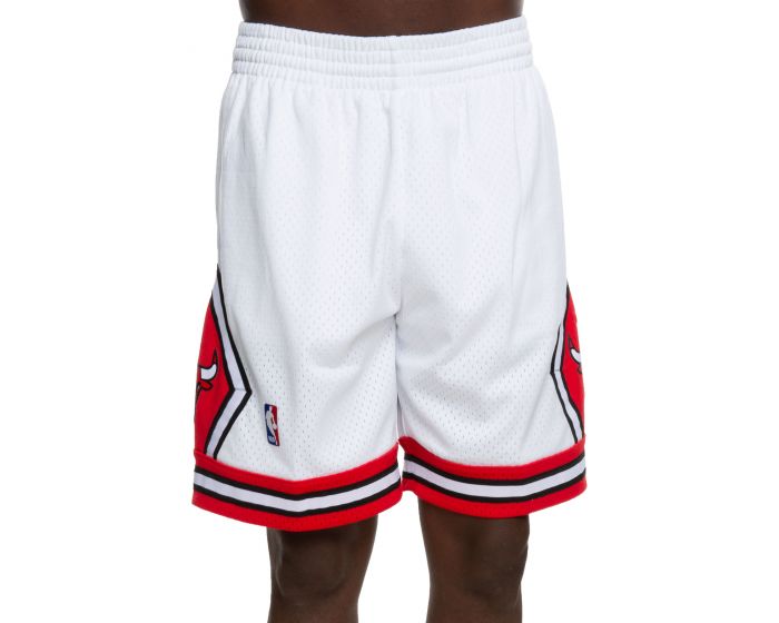 mitchell and ness bulls swingman shorts