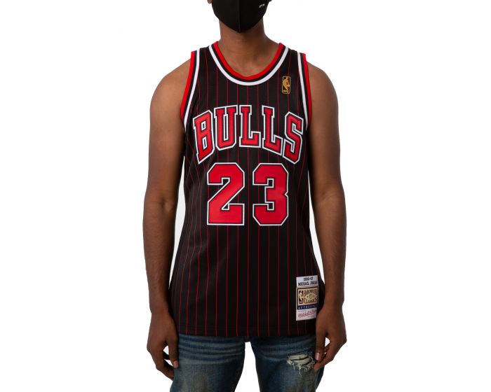 Mitchell & Ness NBA Michael Jordan Authentic Bulls 96 Alternate Jersey S