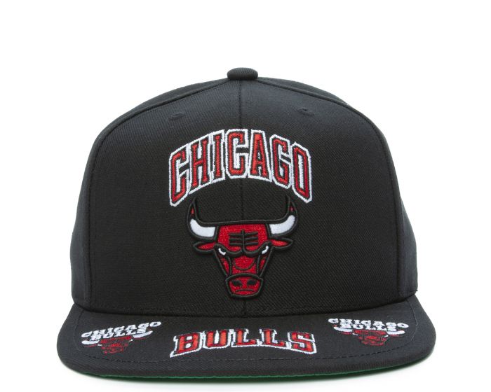 MITCHELL & NESS Chicago Bulls Front Loaded Snapback Hat HHSS2998 ...