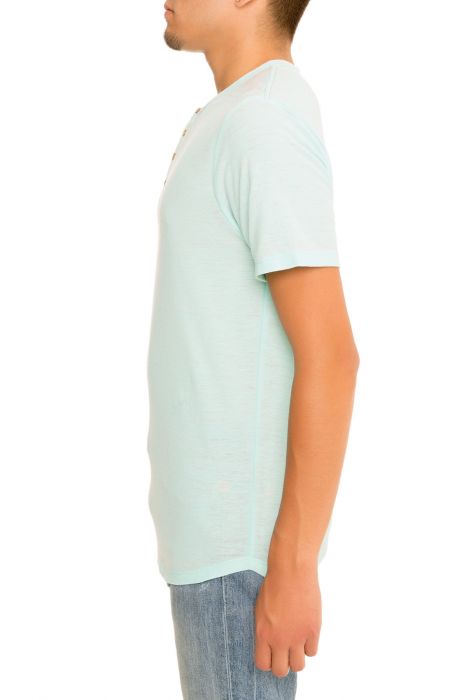 The Crew Henley in Mint
