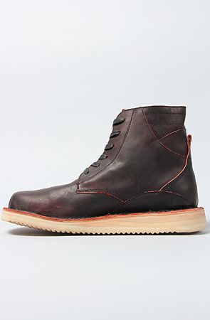 The Gando Boot in Black & Red Pull Up