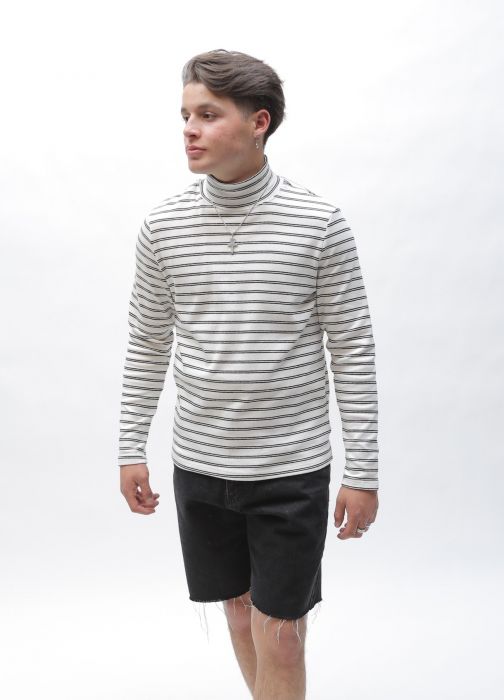 striped long sleeve turtle neck