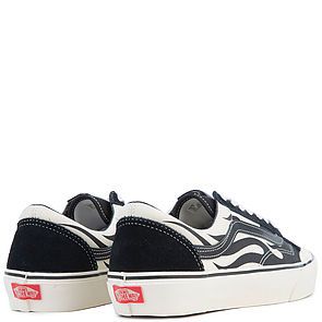 VANS The U Style 36 SF Flame in Black VN0A3ZCJROF-BLK Karmaloop