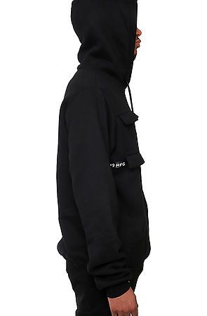 hoodie with many pockets