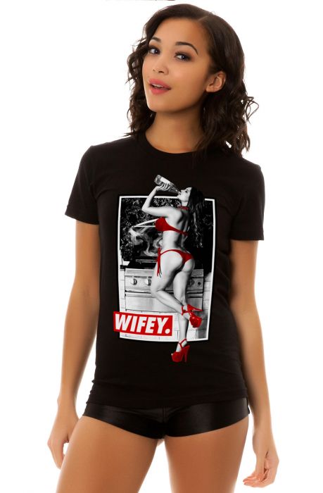 The BBQ Wifey Tee in Black