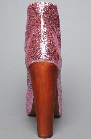 The Lita Shoe in Pink Glitter