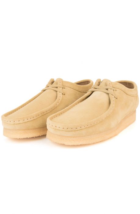 The Clarks Wallabee Low Boots in Maple Suede