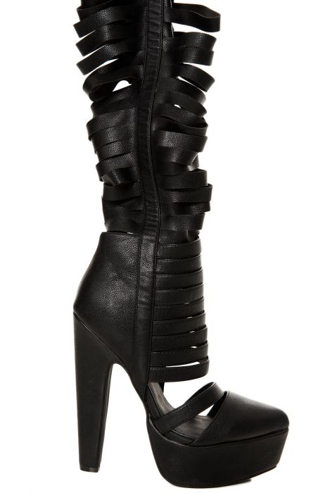 The Gashed Boot in Black