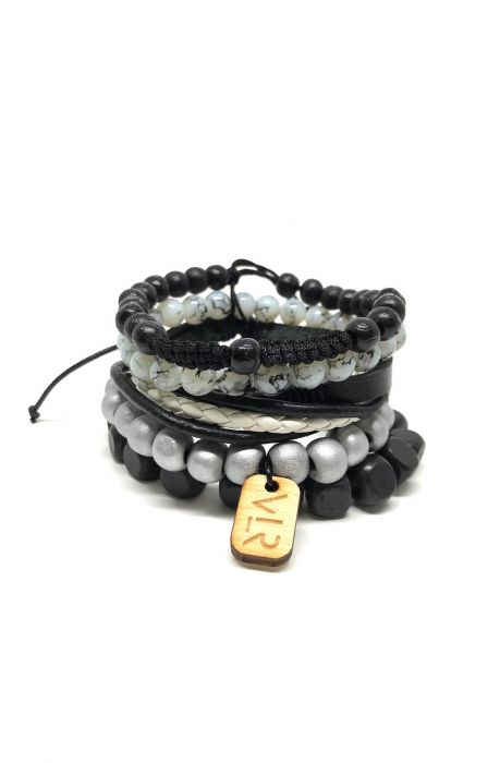The 5 Stacks Bracelet Set in Grayscale